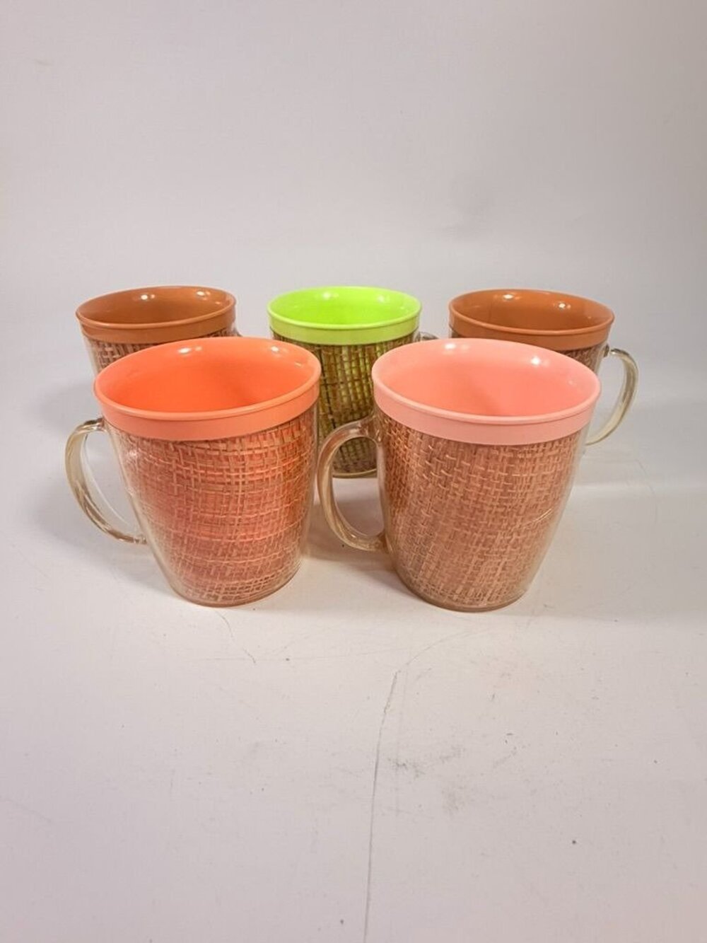 Coffee Mugs Raffiaware Thermal Insulated Melmac Burlap 3.5” Pastels MCM Set of 5 - Picture 10 of 13